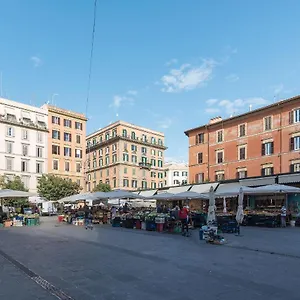 Lively Trastevere Renovated - Fromhometorome Rome