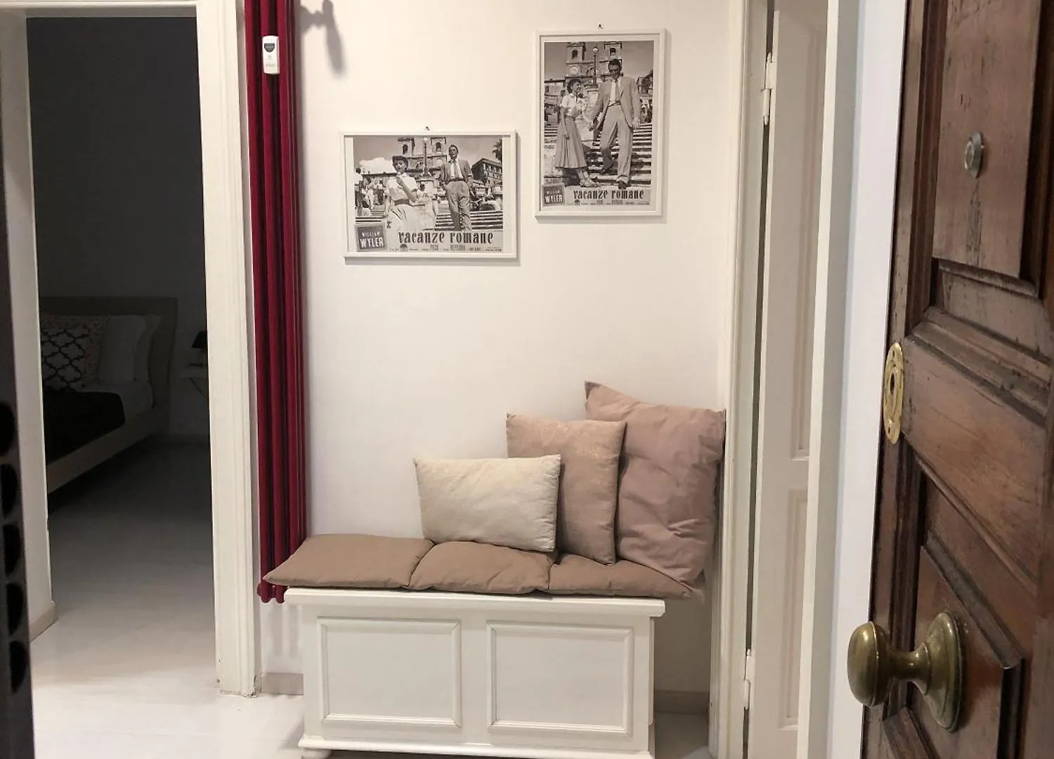 Rome Holiday Home 0*,  Italien